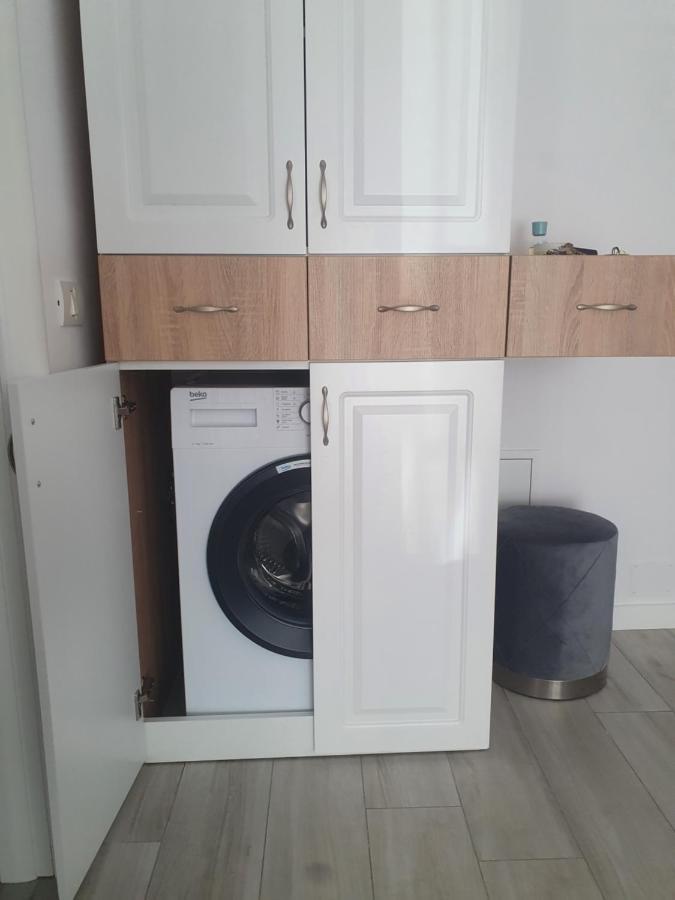 Ale House Apartman Nagyvárad Kültér fotó