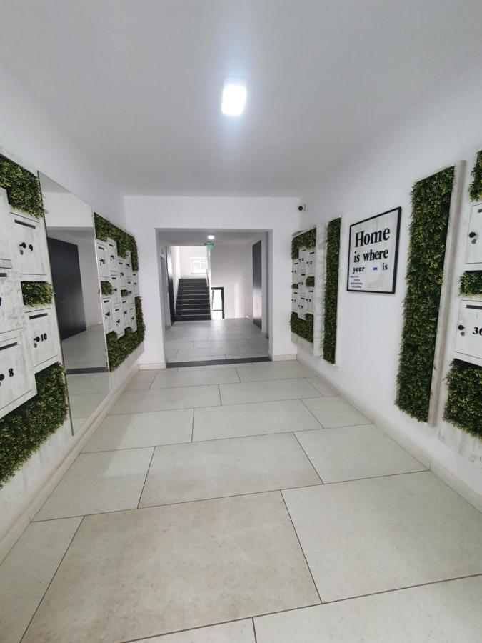 Ale House Apartman Nagyvárad Kültér fotó